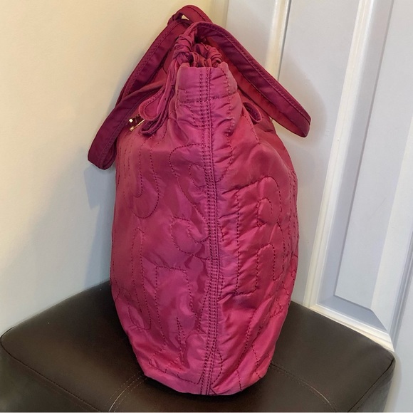 MARC JACOBS Workwear Hot Pink Quilted Tote Bag w Embroidered Logo - Picture 4 of 11